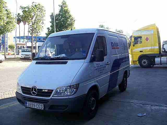 € +IVA
-MERCEDES-SPRINTER 308 CDI-Furgoneta_Otros_Tipos