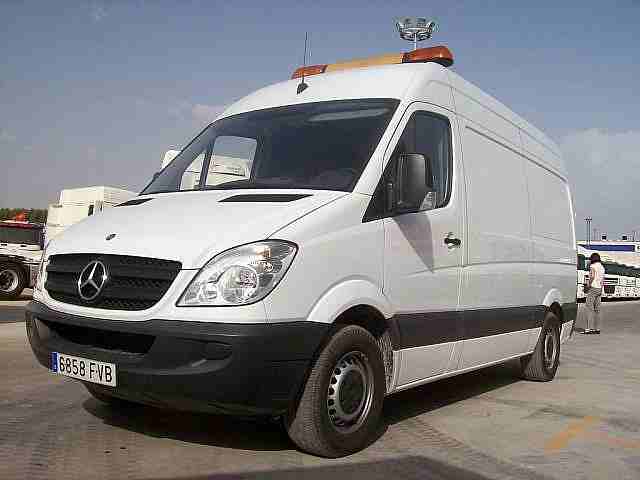 € +IVA
-MERCEDES-SPRINTER 315 CDI-Furgoneta_Otros_Tipos